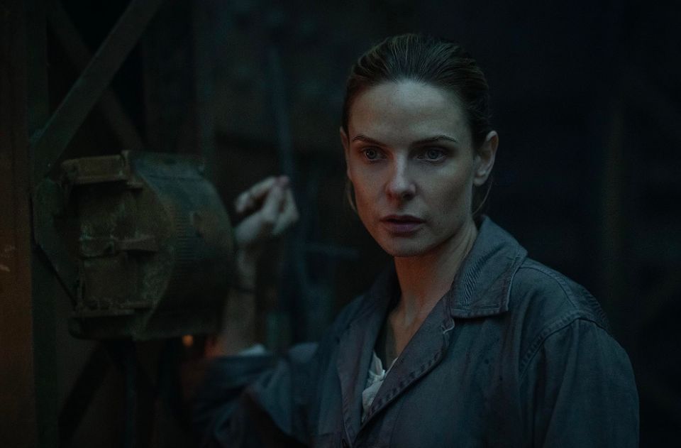 Кадр из сериала «Укрытие»