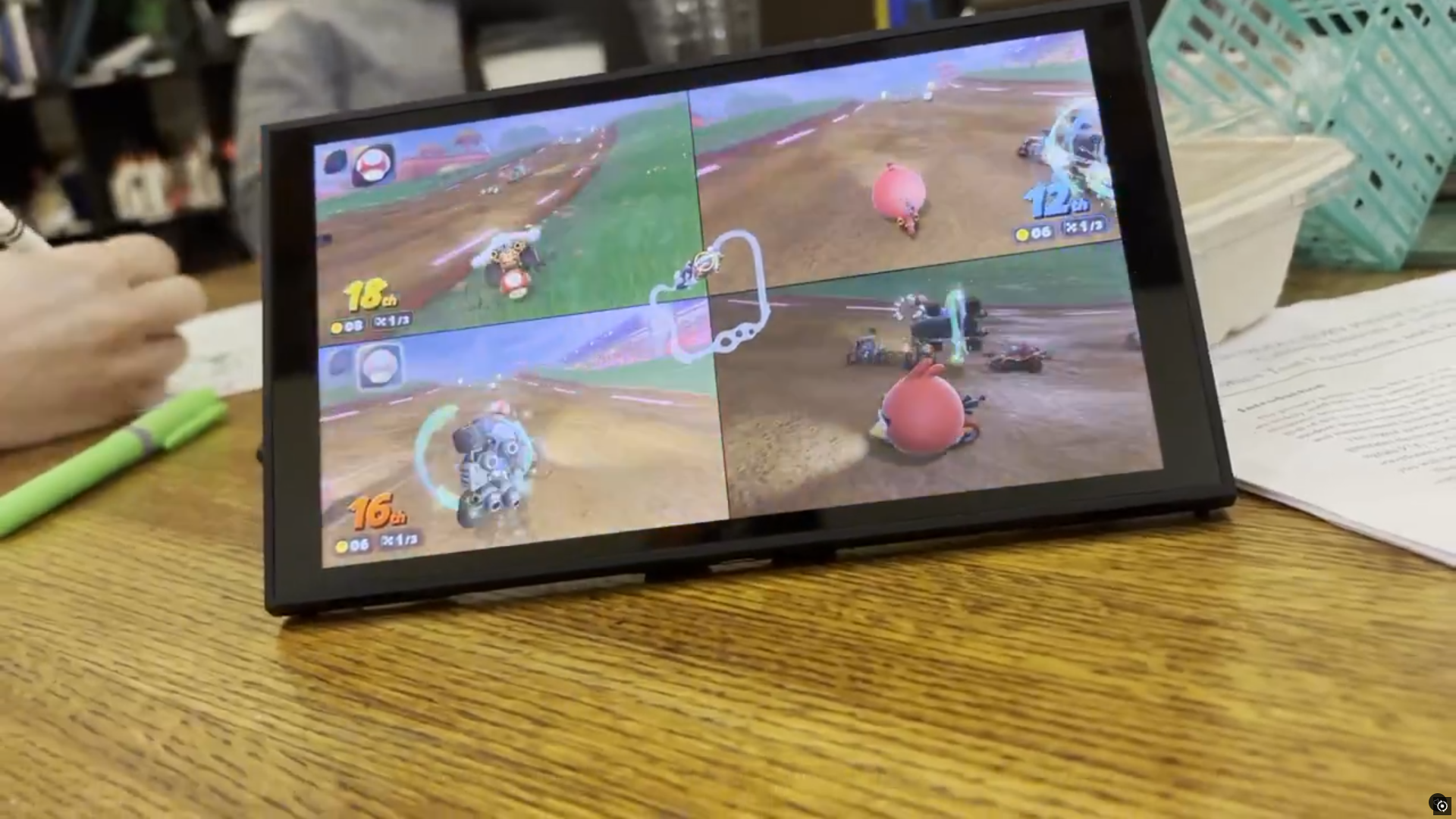 Mario Kart World с кастомными героями. Источник: pepsipu в Х