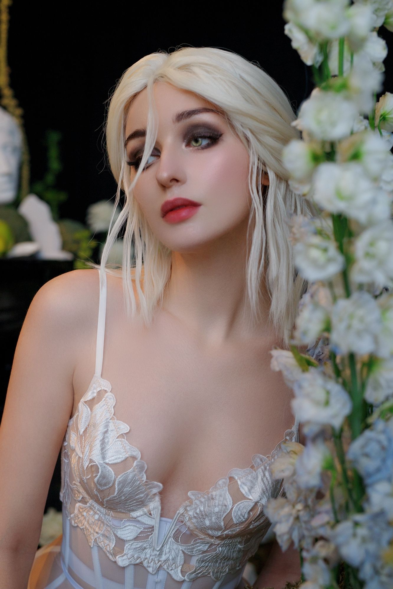 Цири разделась — косплей на героиню «Ведьмака» в нижнем белье. Косплеер: Axilirator. Источник: vk.com/club214028428