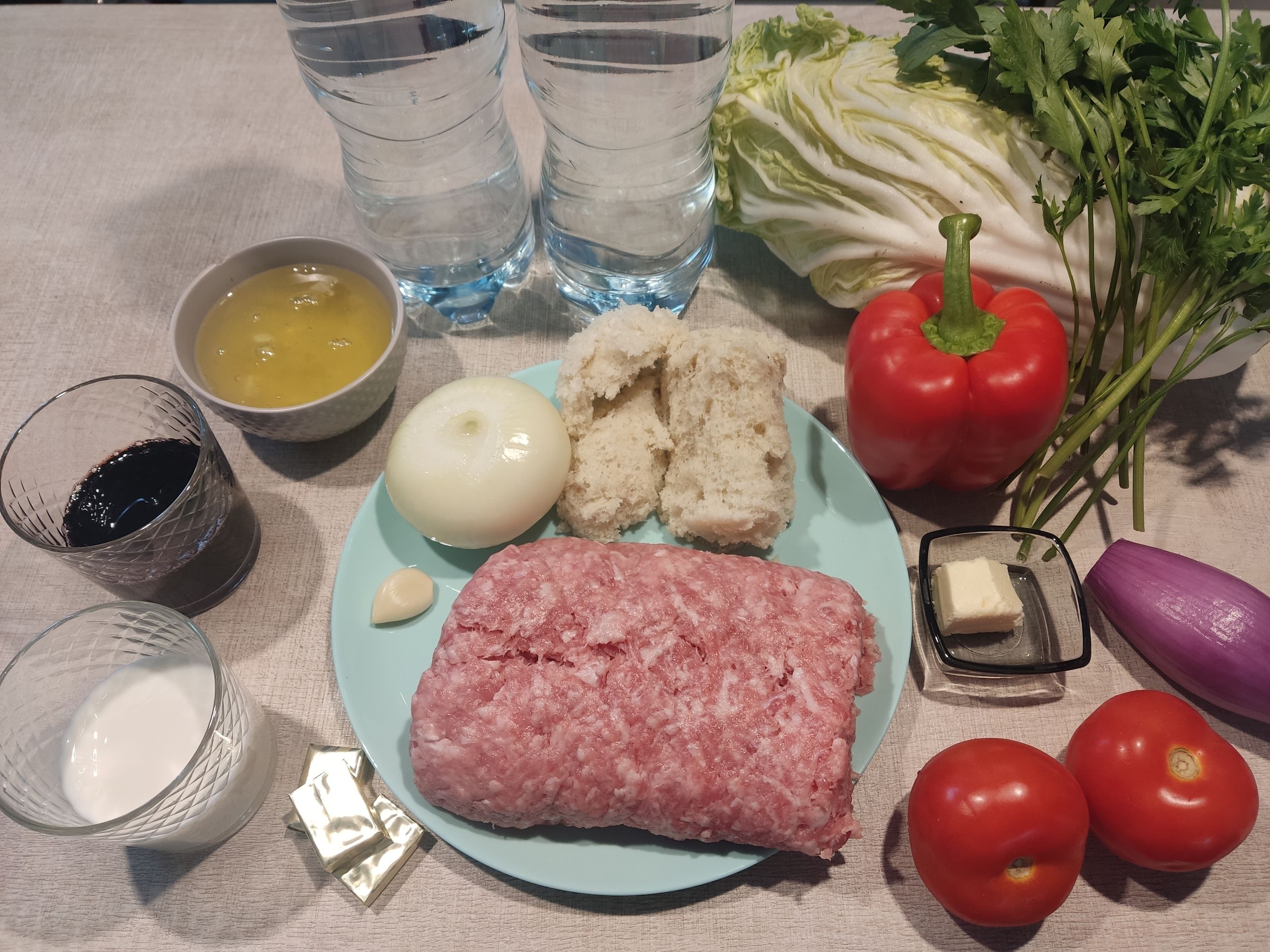 На этом этапе выглядит безобидно, даже как-то по-летнему...