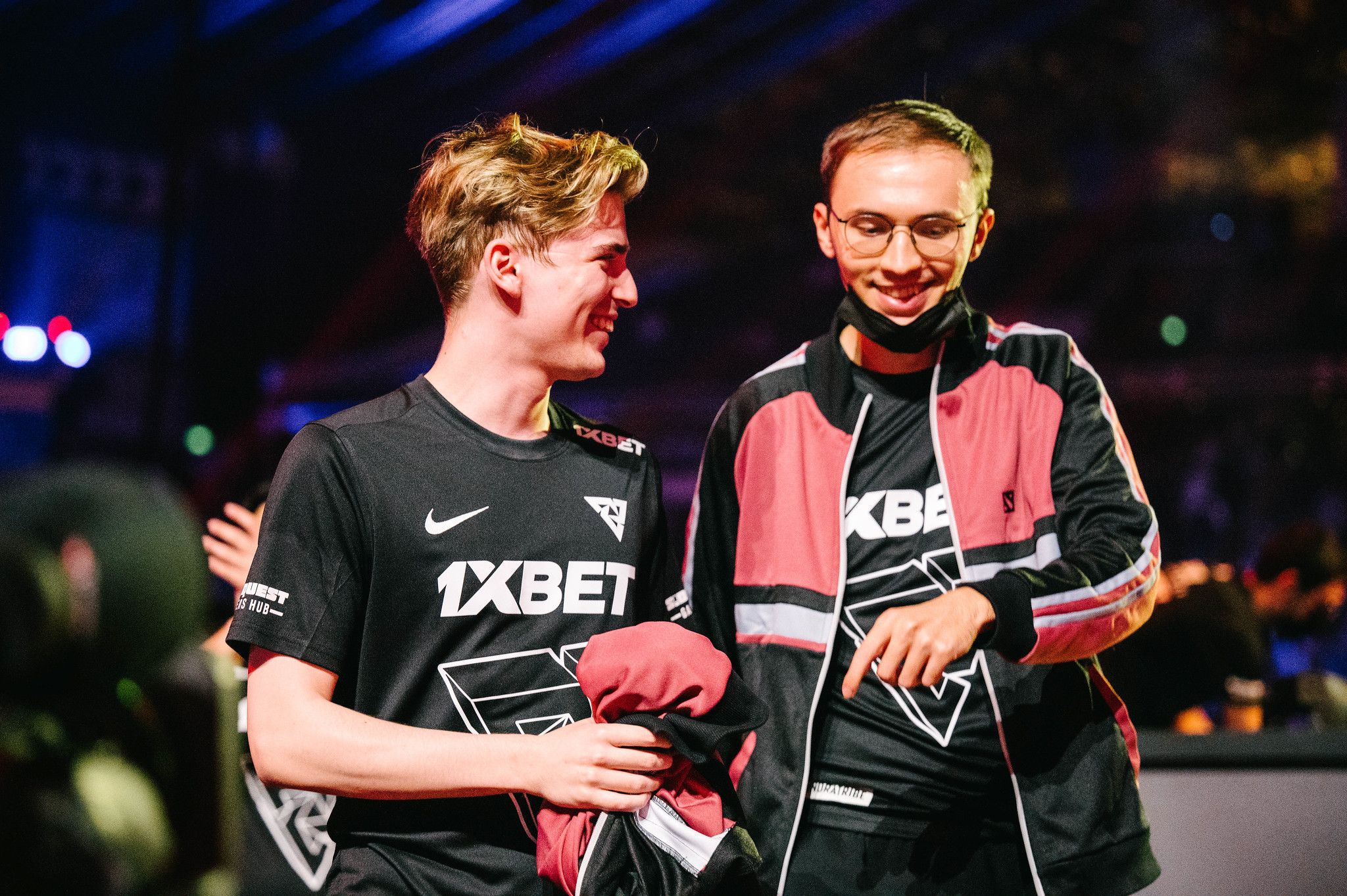 Твое лицо, когда все играют с имбой Leshrac, а твой мидер солит на Tusk