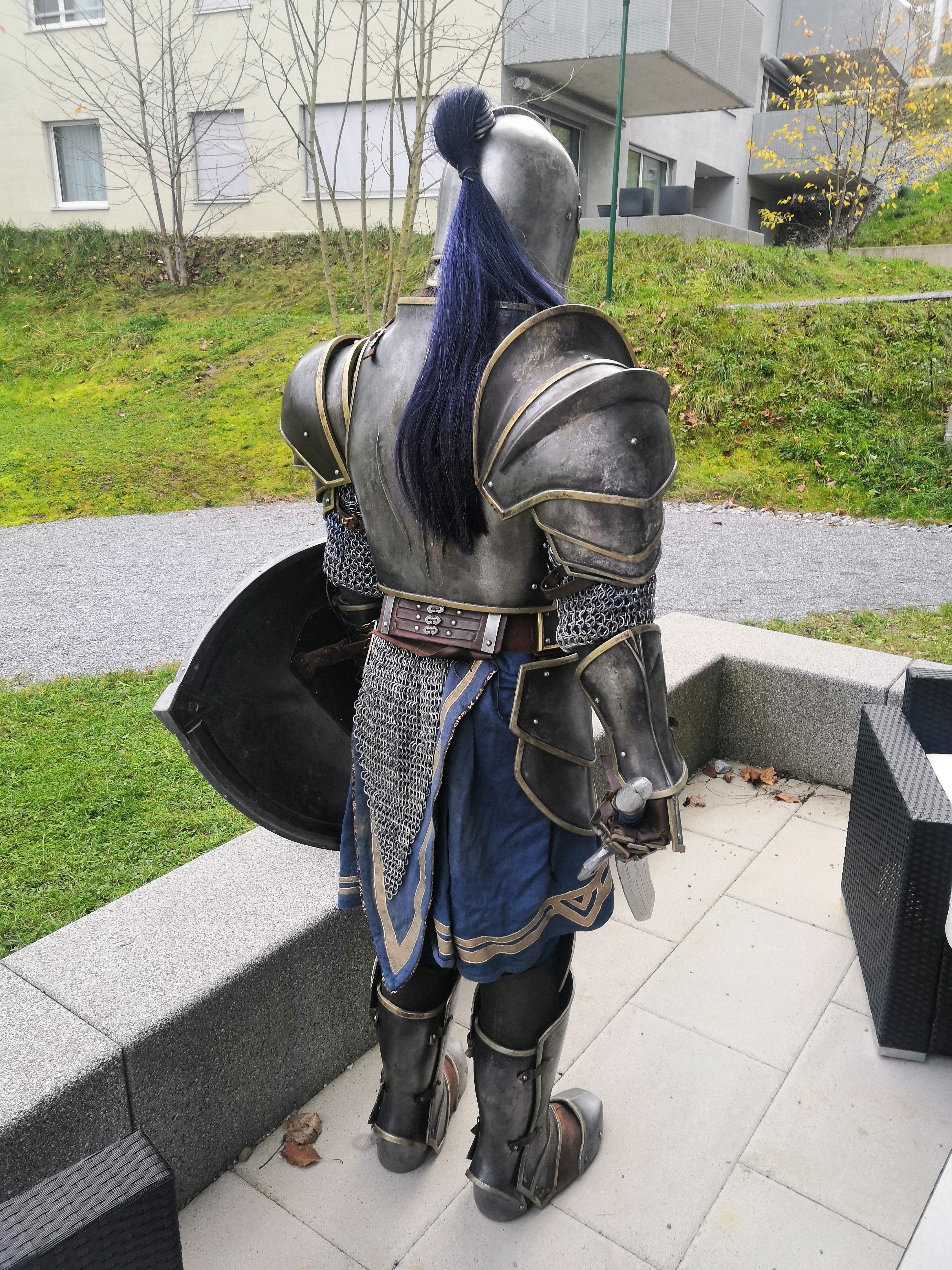 Косплей на воина Альянса из фильма &laquo;Варкрафт&raquo; | Источник: imgur.com/gallery/RGDrL1D