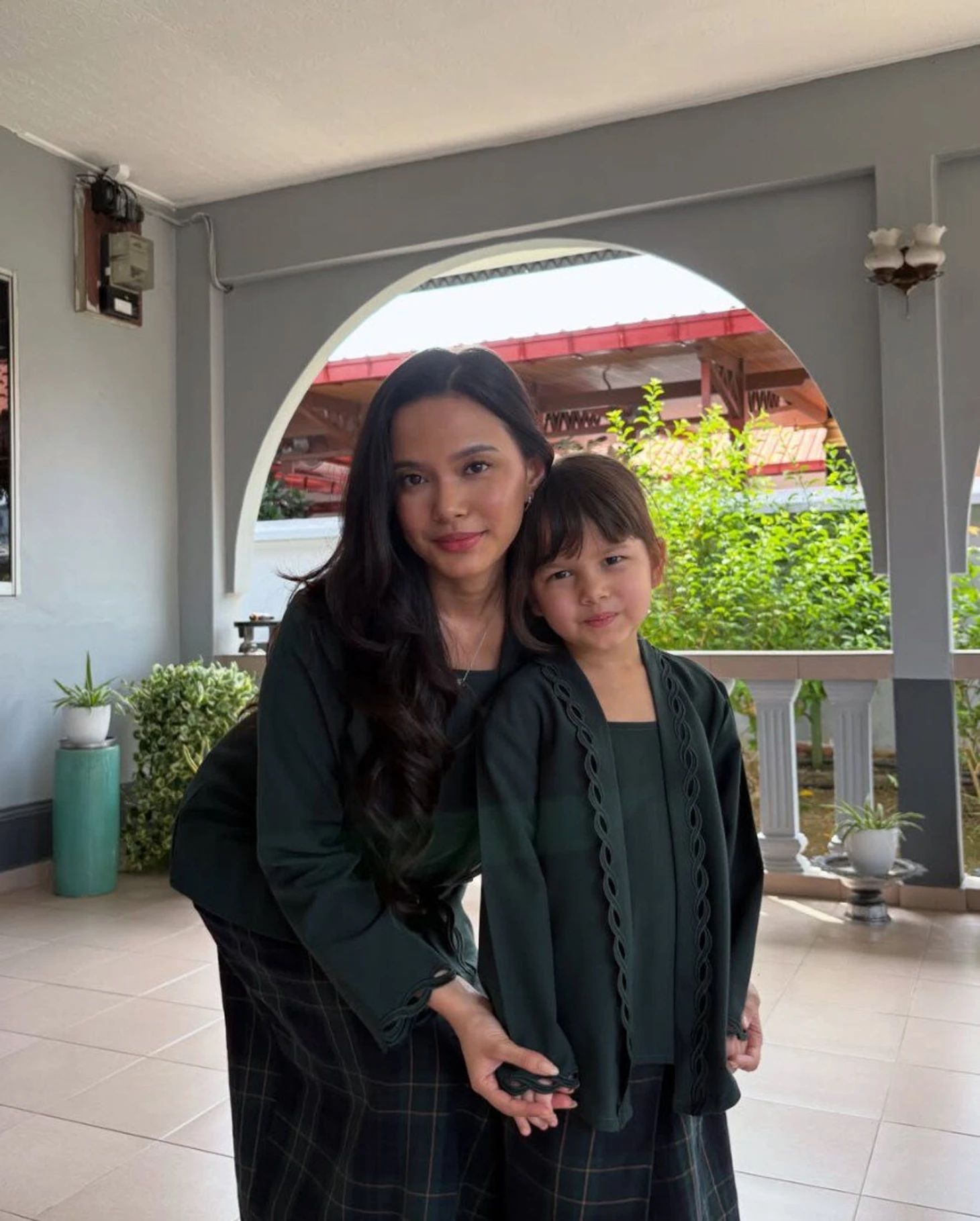 Мавар Реми Таавитсайнен, Риина Азалея Таавитсайнен. Источник: социальные сети