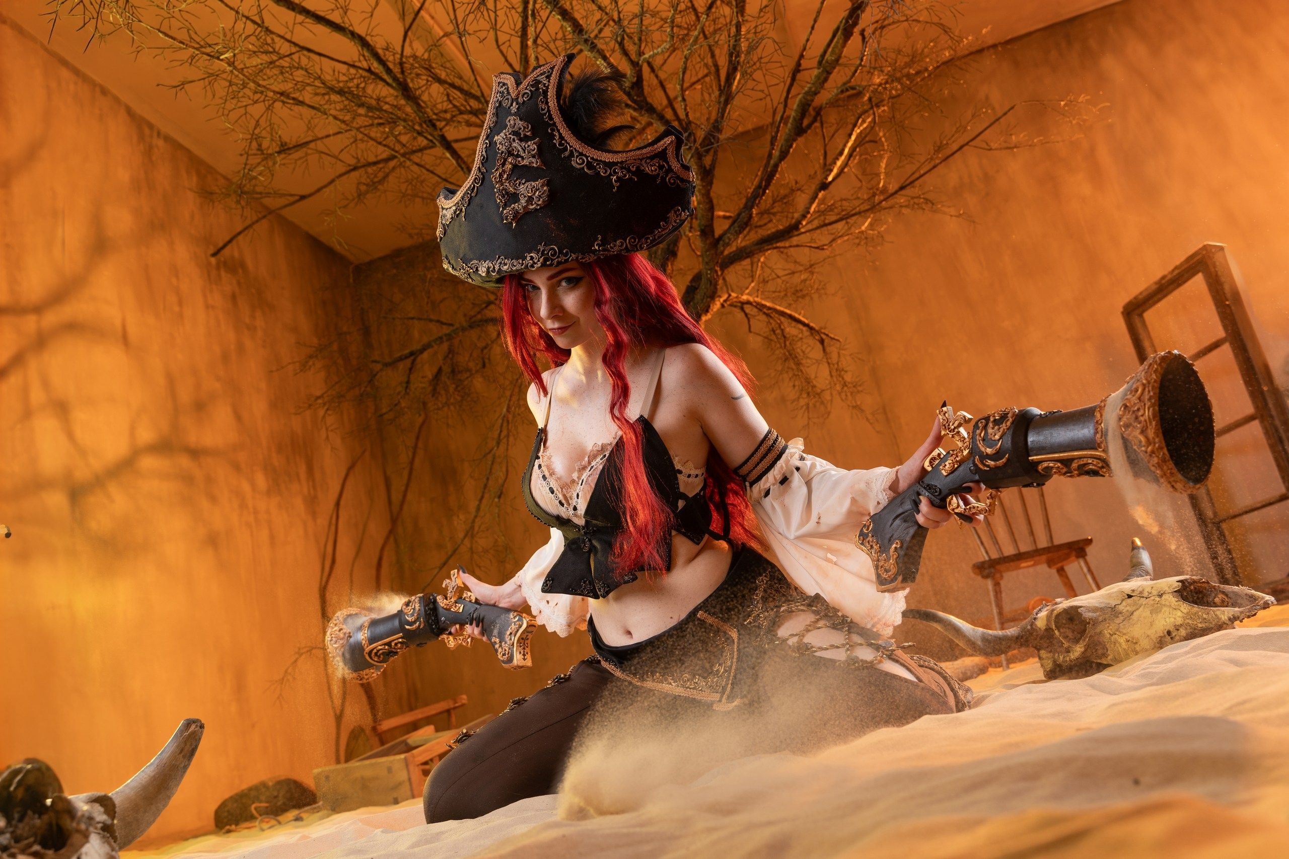 Косплей на Мисс Фортуну из League of Legends. Косплеер: Heartbreaker. Источник: vk.com/club203065480