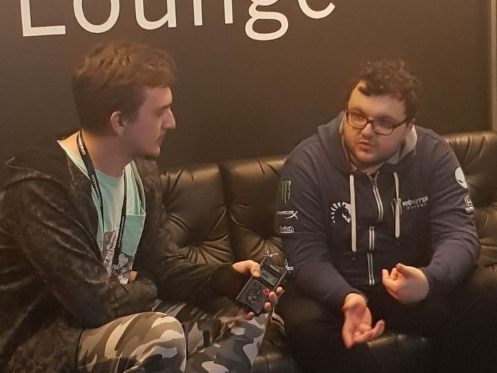 MinD_ContRoL во время интервью