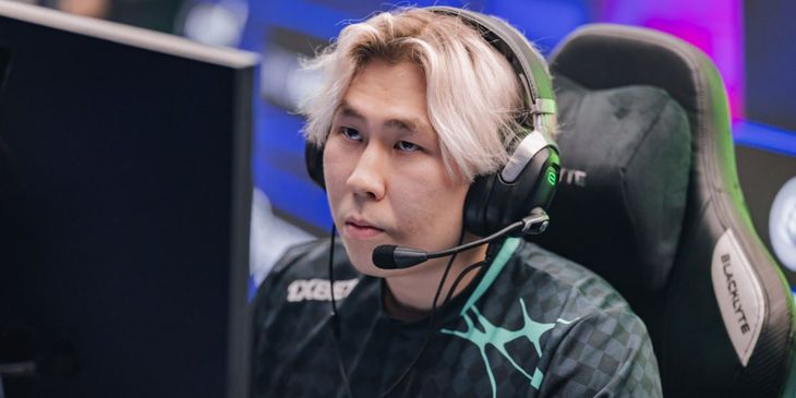 TORONTOTOKYO: «Я учусь — литературе, психологии, жизни и стараюсь правильно управлять своим капиталом»