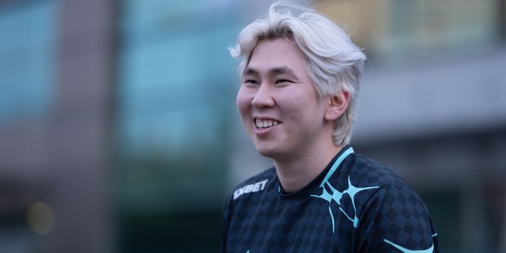 «В паблике реплеи недоступны, а в компетке — одни лузы» — Daxak ответил на предложение TORONTOTOKYO смотреть его реплеи на Beastmaster