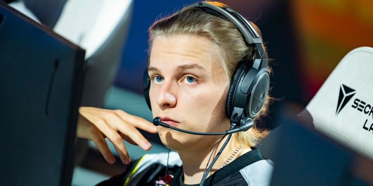 FURIA Esports прошла в плей-офф IEM Rio 2026, обыграв Natus Vincere
