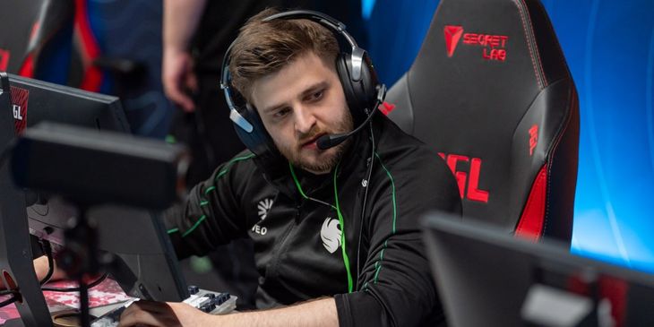 Degster: «Vertigo они удерживали до последнего, а Train, у которой был потенциал, сбрили без раздумий»