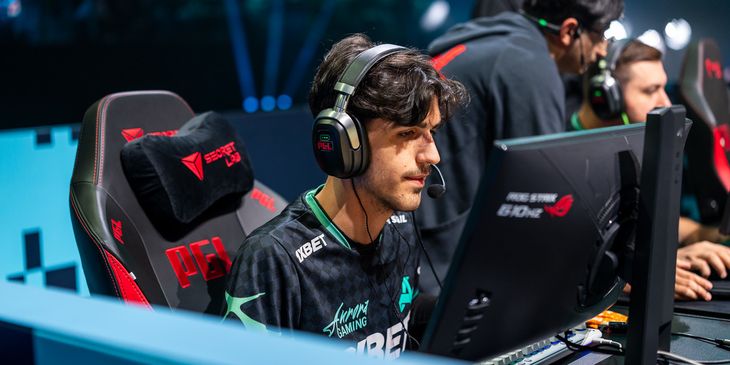 Aurora Gaming дебютировала на BLAST Open Fall 2026 с поражения от G2 Esports