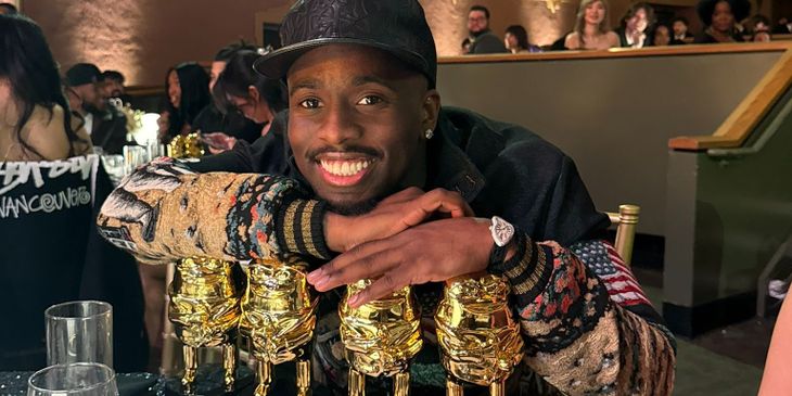 Говорящий арахис, Кай Сенат и Леброн Джеймс — все победители The Streamer Awards 2025