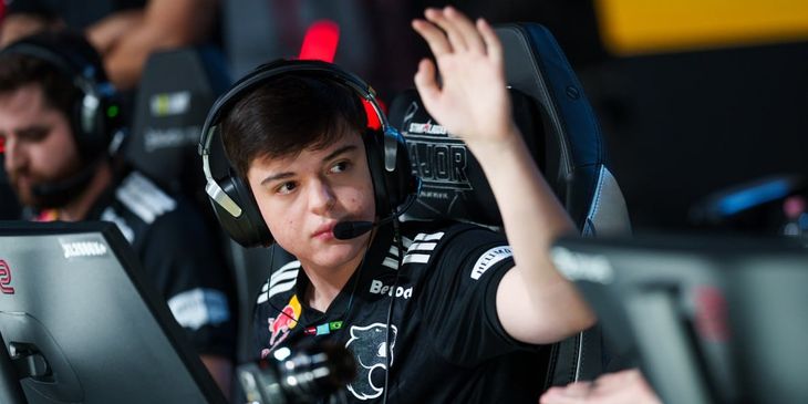 Molodoy: «Сейчас FURIA первая в рейтинге, соперники следят за нами, так что играть сложно — каждый раз нужно что-то менять»