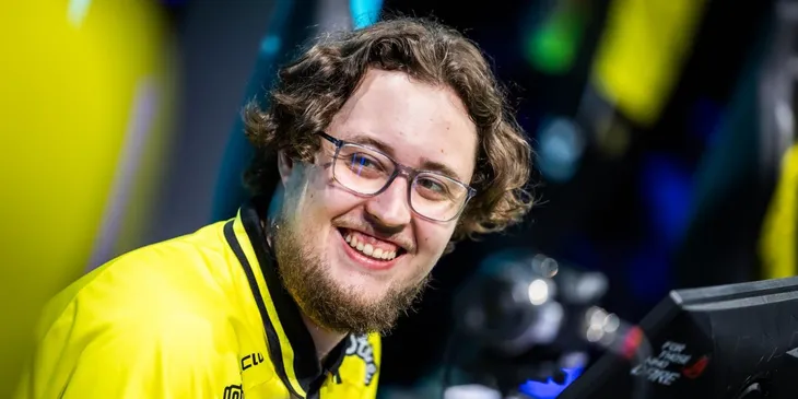 ZywOo получил премию лучшему снайперу года на HLTV Awards 2025 — он оказался лучше m0NESY и sh1ro