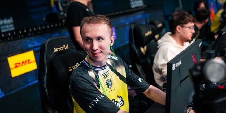Team Vitality вышла в плей-офф BLAST Open Fall 2026, победив FUT Esports