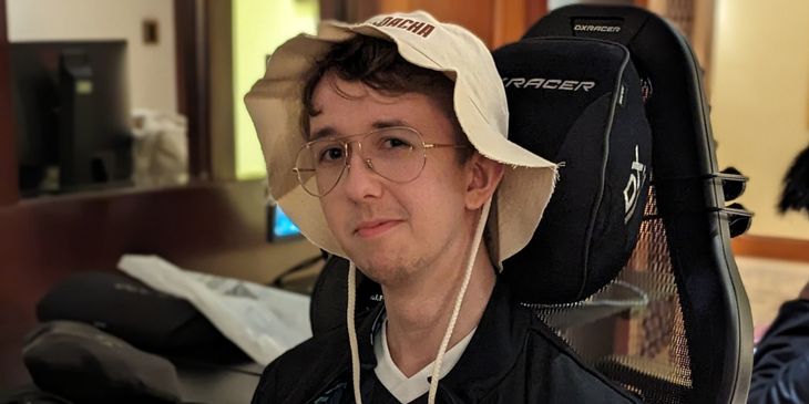 «Готов к новому сезону» — Ari апнул 16 тыс. MMR