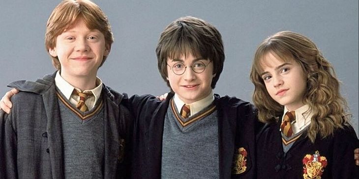 Дэниел Рэдклифф рассказал, как он обсуждал нового «Гарри Поттера» с Рупертом Гринтом и Эммой Уотсон