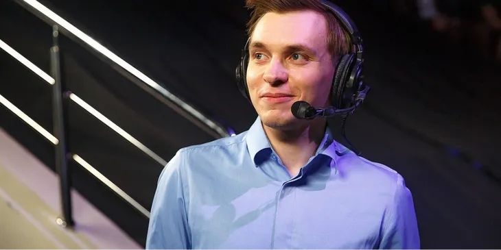 Maelstorm: «Меня уже несколько раз посещает мысль дропнуть комментирование»