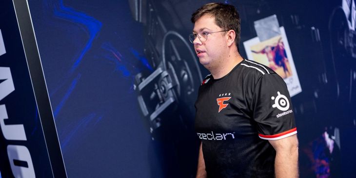 Aurora Gaming проиграла FaZe Clan во второй групповой стадии StarLadder Budapest Major 2025