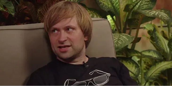 NS о чате TpaBoMaH на Twitch: «Это мертвый интернет»