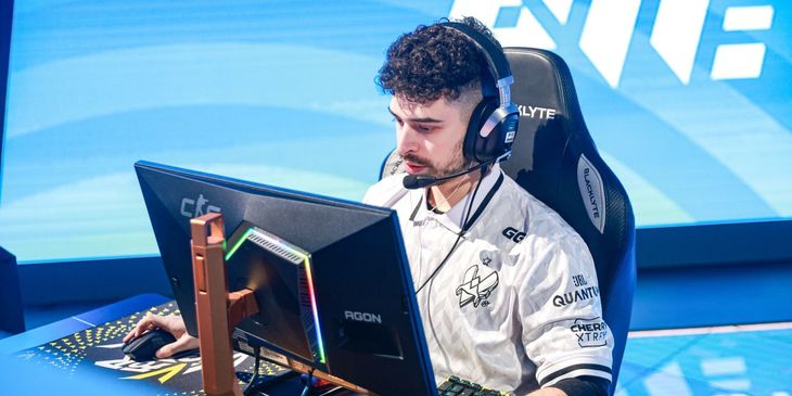 MOUZ или Team Falcons — KENSI предположил, в какую команду может уйти Spinx из Team Vitality