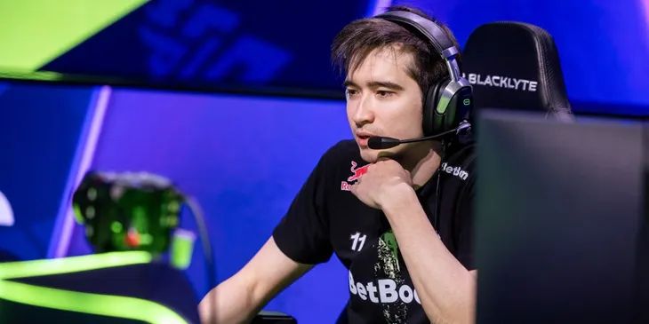 Blitz составил топ лучших тренеров в истории Dota 2 — в список попал Silent