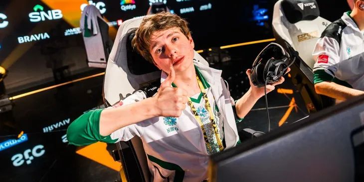 Mauisnake: «Team Falcons выиграла бы BLAST Bounty Winter 2026 с kyousuke»