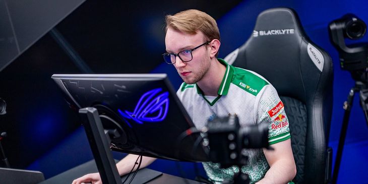 Рейтинг TeSeS сильно упал после прихода kyousuke в Falcons