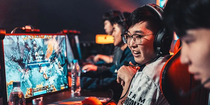 Сборная России сразится с командами Мьянмы и Монголии на групповом этапе финала Открытых киберспортивных студенческих игр Сбера по Dota 2