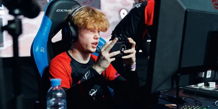 XZise показал лучшую статистику в групповой стадии Winline EPIC Standoff 2 PawPaw: Ep.4