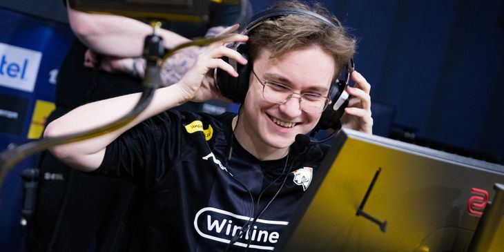 «Я хочу играть, это мой первостепенный план. У меня продолжают гореть глаза» — интервью с FL4MUS