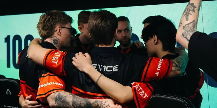 100 Thieves поднялись на 40-е место в рейтинге Valve, сыграв всего на двух турнирах уровня тир-2-3