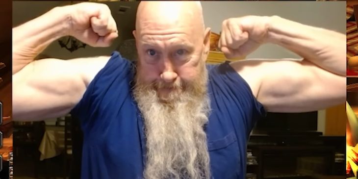 63-летний стример достиг максимального, 60-го уровня в WoW Classic на хардкоре — на это ушел почти год