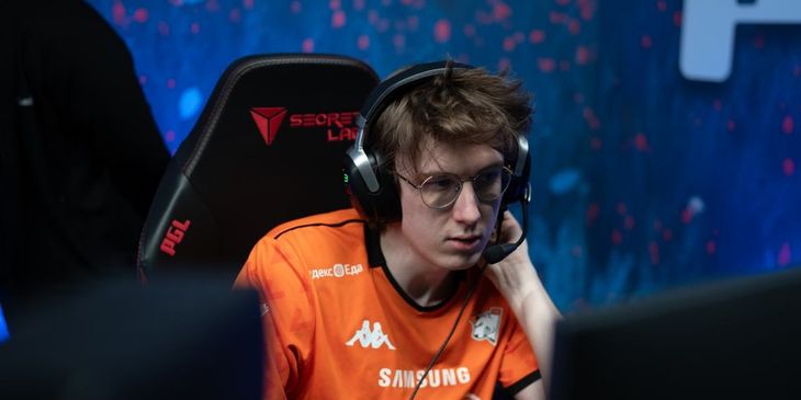 SabeRLight- возглавил европейский ладдер Dota 2