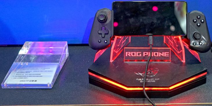 ASUS откажется от выпуска новых смартфонов и сосредоточится на ПК и ИИ-устройствах