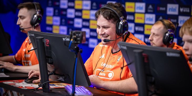 Инсайдер: «Virtus.pro близка к дизбанду своего основного состава и подписанию кора из топ-18 VRS»