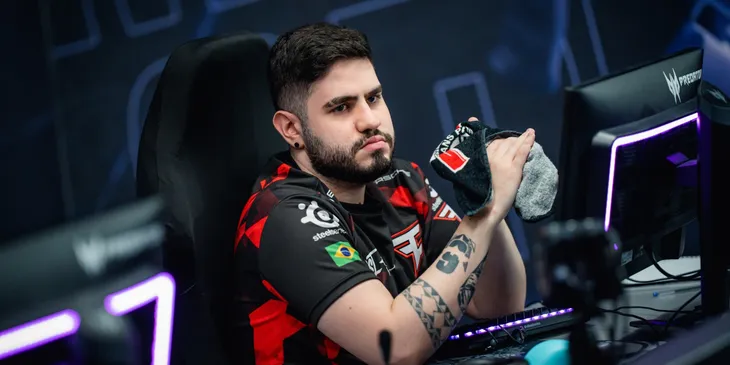 FaZe Clan выбила FearX из Esports World Cup 2025 по Rainbow Six Siege X