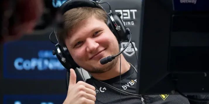 B1ad3 про s1mple: «Либо вокруг него соберут состав, либо он вернётся в NAVI»