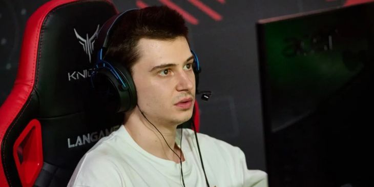 RAMZES666: «Мышку на гвоздь я не повесил»