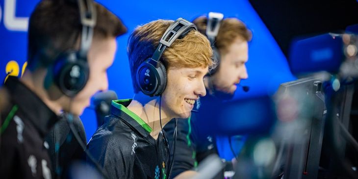 Team Falcons прошла в полуфинал BLAST Bounty Winter 2026, обыграв Team Liquid