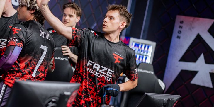 Frozen об уходе karrigan в Falcons: «Он подписал жирный контракт и свалил ***»