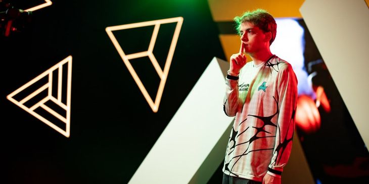 Aurora Gaming вышла в плей-офф PGL Wallachia Season 8, переиграв PARIVISION