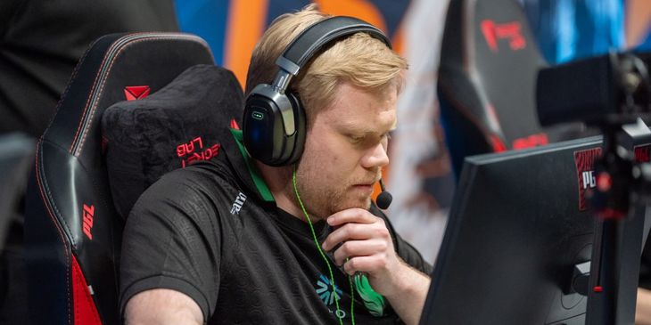 Team Falcons перевела Magisk в запас