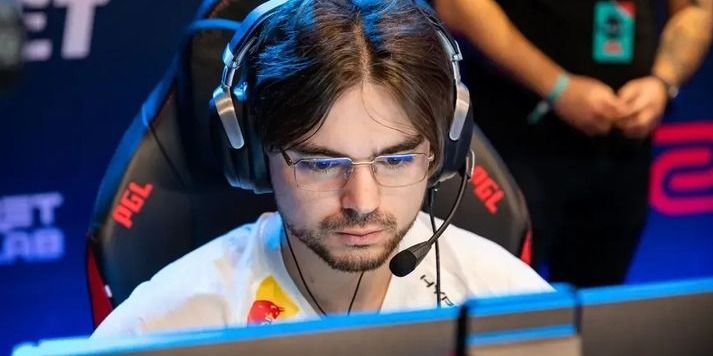 ENCE займет слот Virtus.pro на EPL Season 22 после снятия команды с турнира