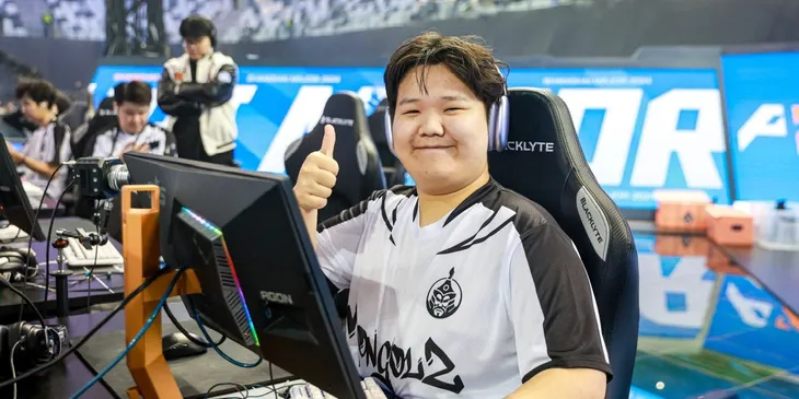 Смогут ли The Mongolz одолеть NAVI на IEM Katowice 2025?