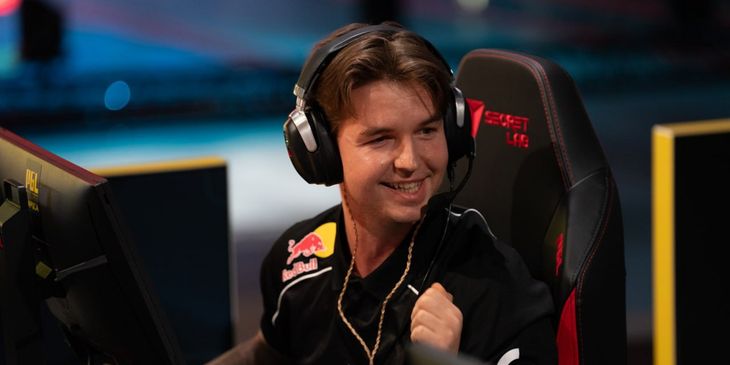 Astralis переиграла paiN Gaming и вышла в групповую стадию IEM Cologne 2025