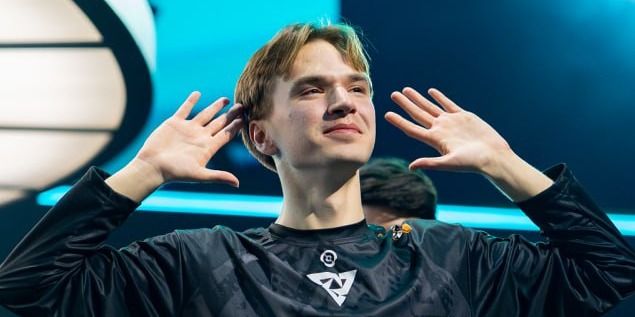 Satanic собрал команду мечты в Dota 2: «Если брать прайм, я беру Pure~, а не Yatoro»