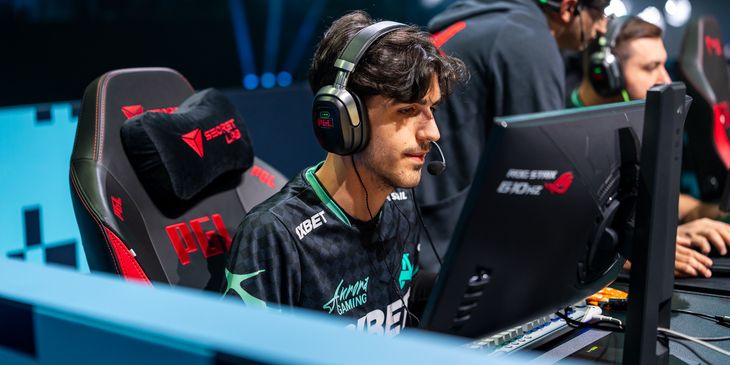 Aurora Gaming сыграет в плей-офф Esports World Cup 2026