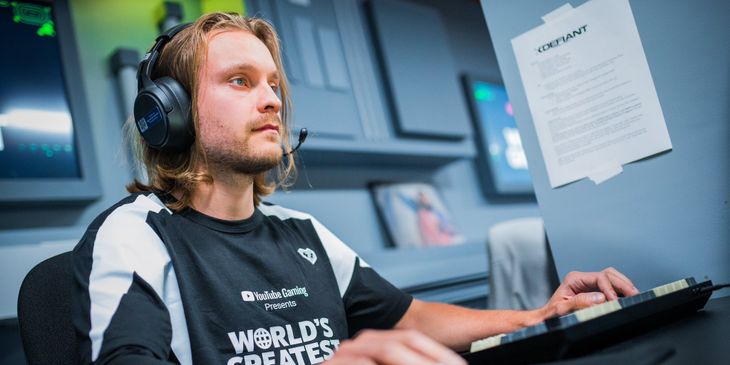 JerAx будет проводить персональные занятия по личностному росту за $50 в час