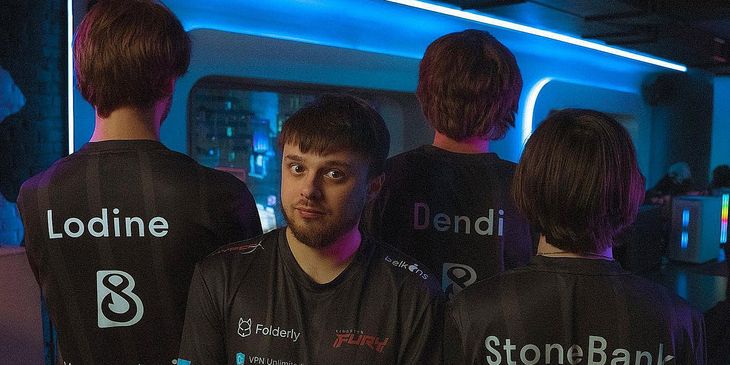 Funn1k вытер ноги об форму B8 Esports и назвал её ковриком