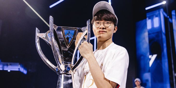 Faker и T1 могут вылететь из Worlds 2025 в первом же матче — в нем сыграют семь чемпионов мира